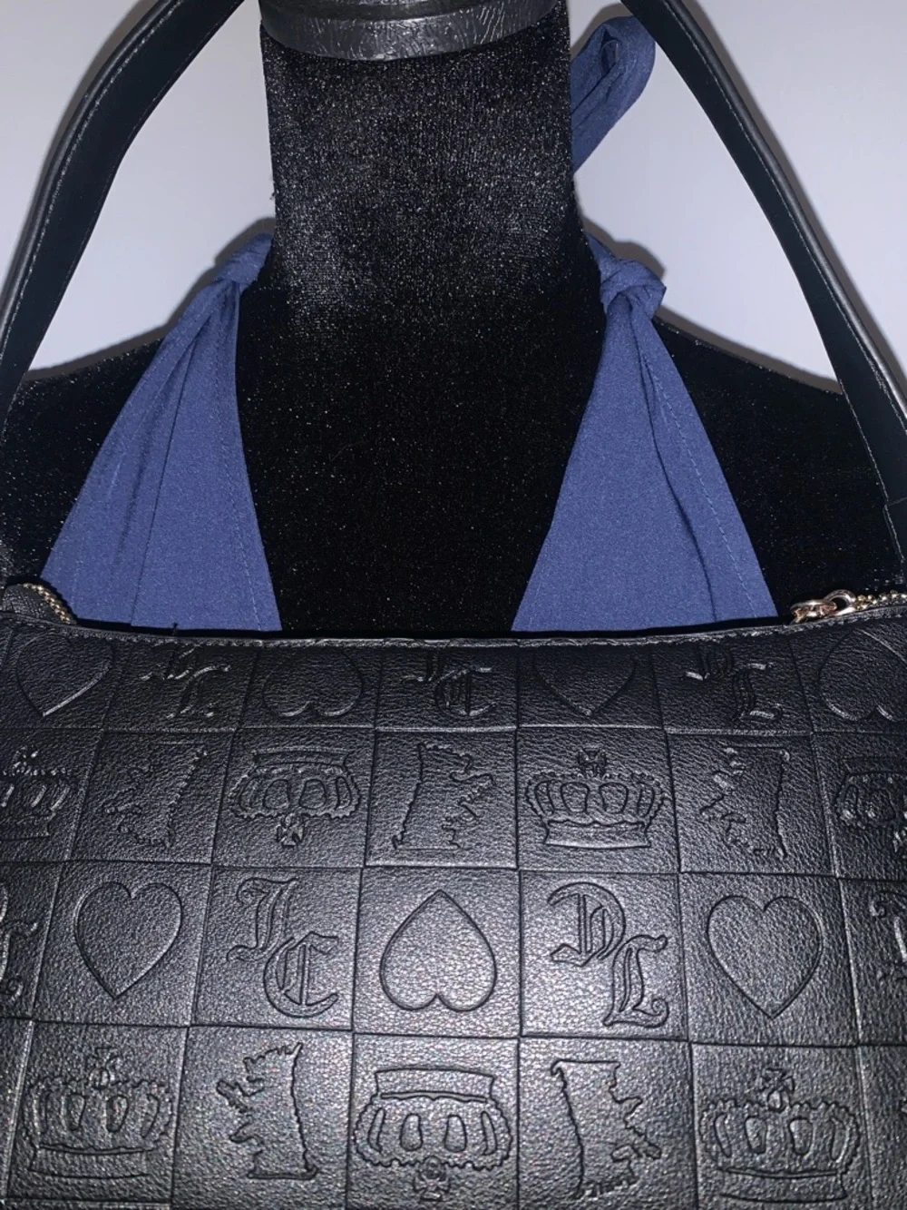 🆕 -Juicy Couture Pretty Pop Shoulder Bag with Gold Chain and Pink Flower Charm - Picture 7 of 8